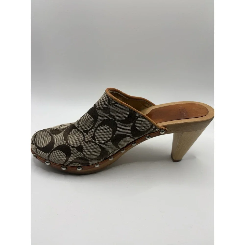 Coach Felicity Signature C Clog Mules Women's 7 Wood Heels Made Italy P058 G02